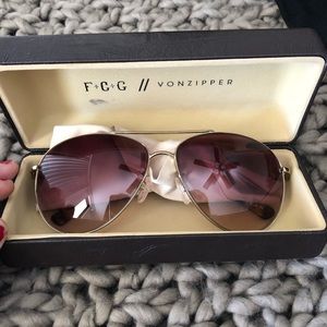 Von zipper sun glasses